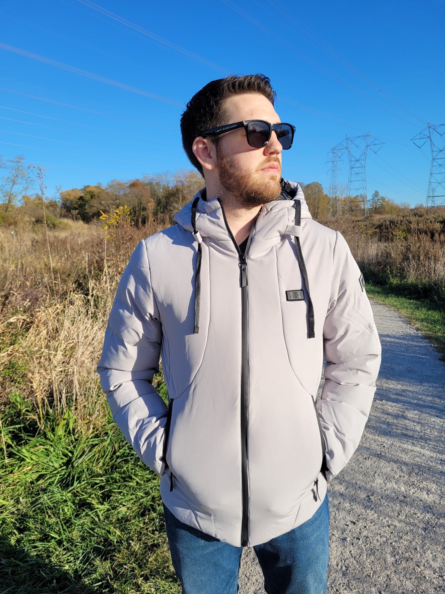 Walking In A Koze Heated Jacket (White)